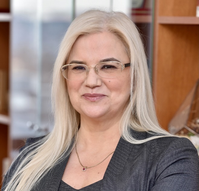 Dr. Alina Bârgăoanu